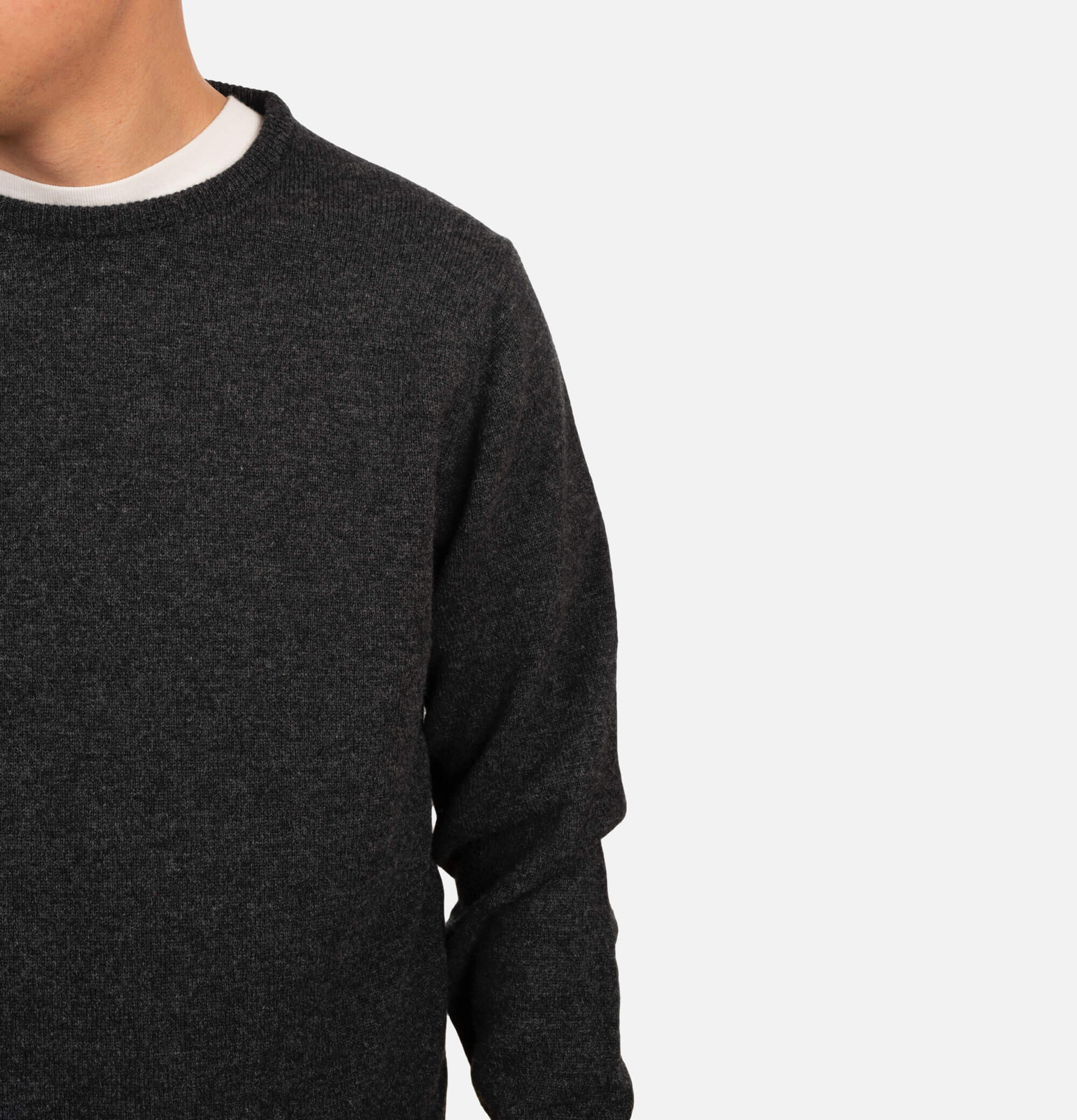 Round Neck Pullover Charcoal