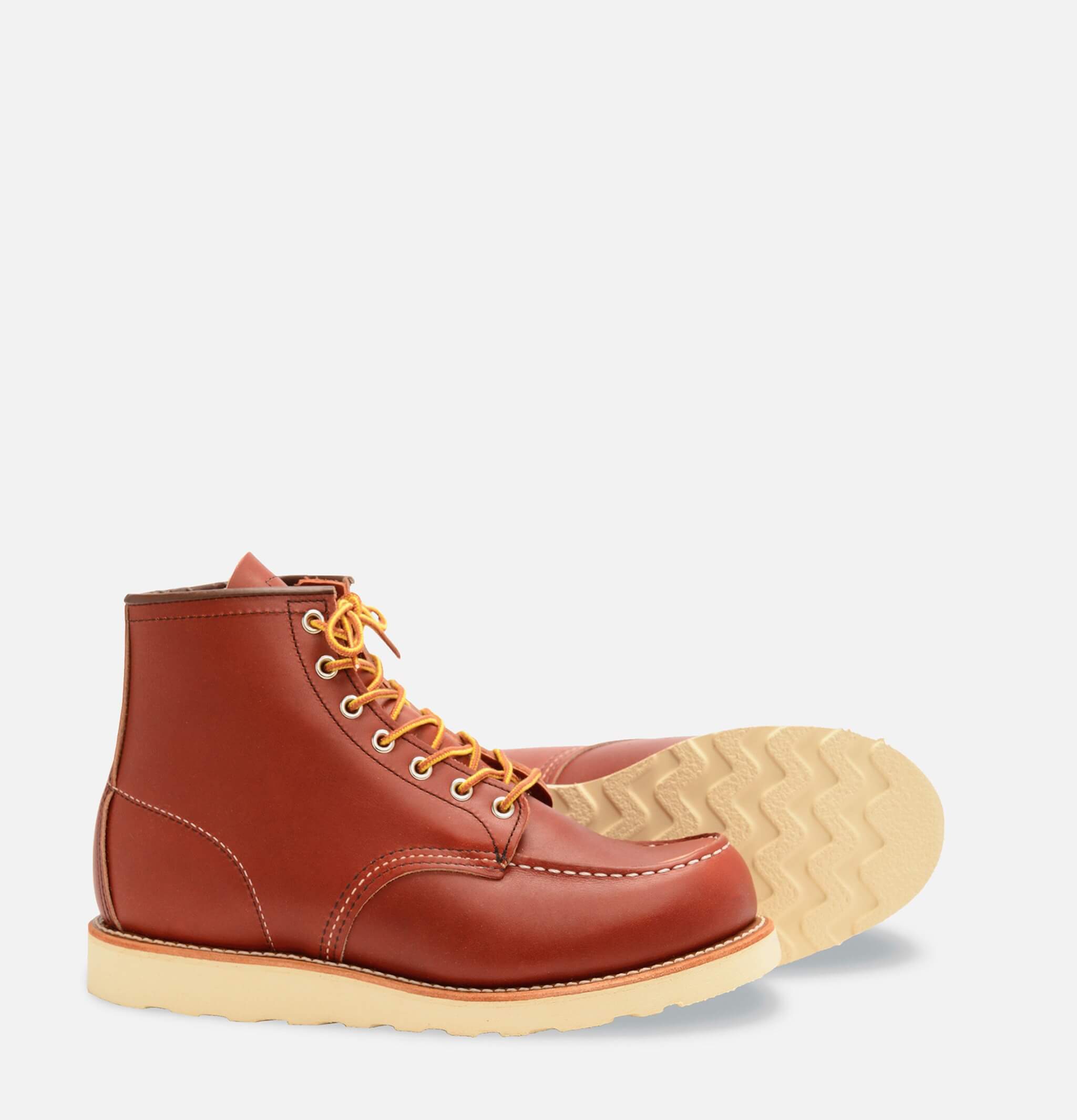 8131 - Moc Toe Oro Russet