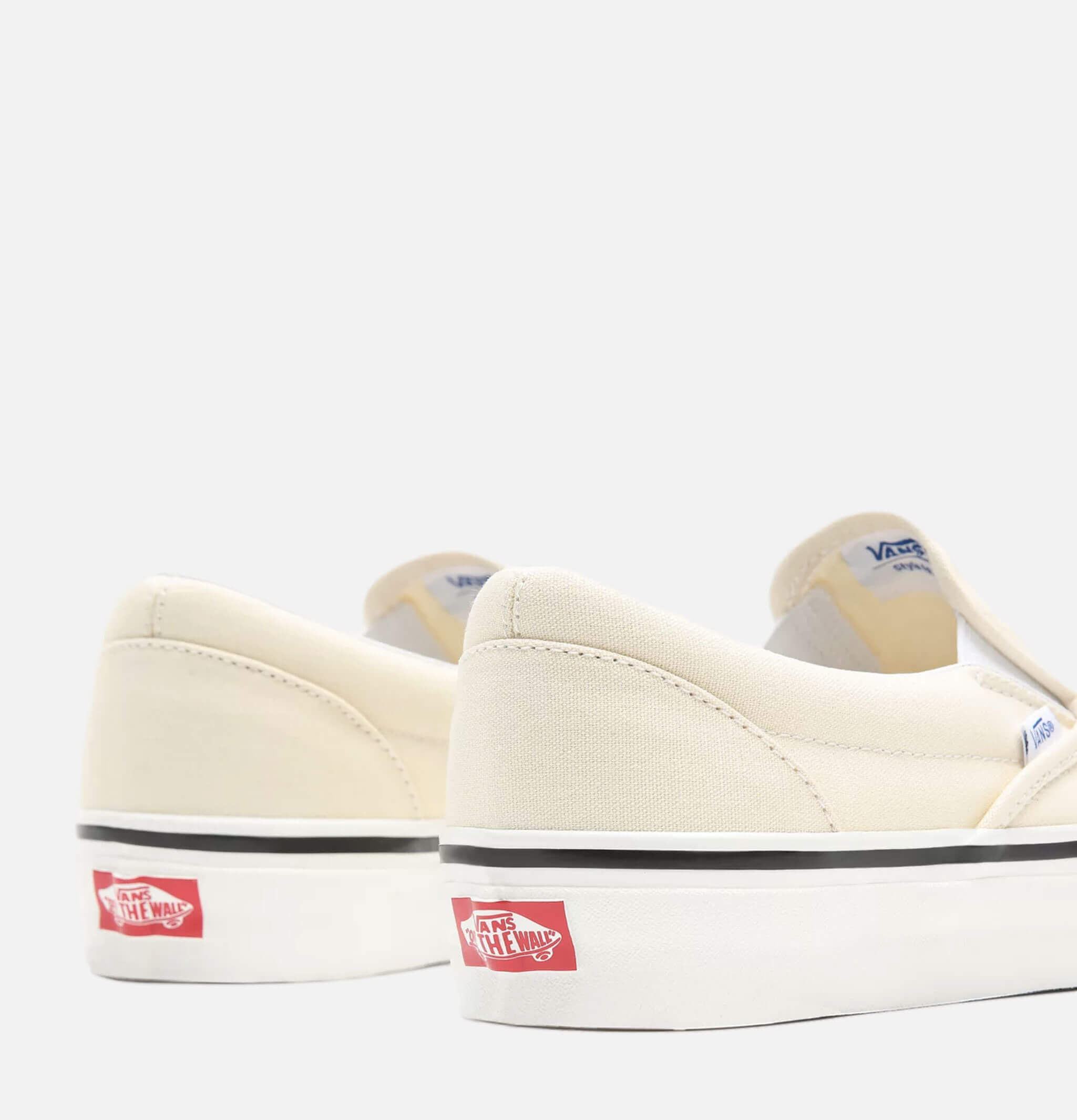 Slip-on Anaheim White