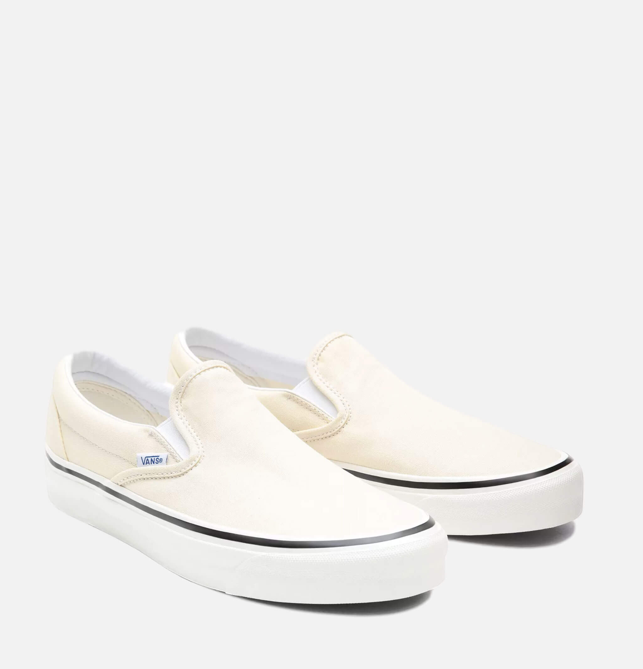 Slip-on Anaheim White