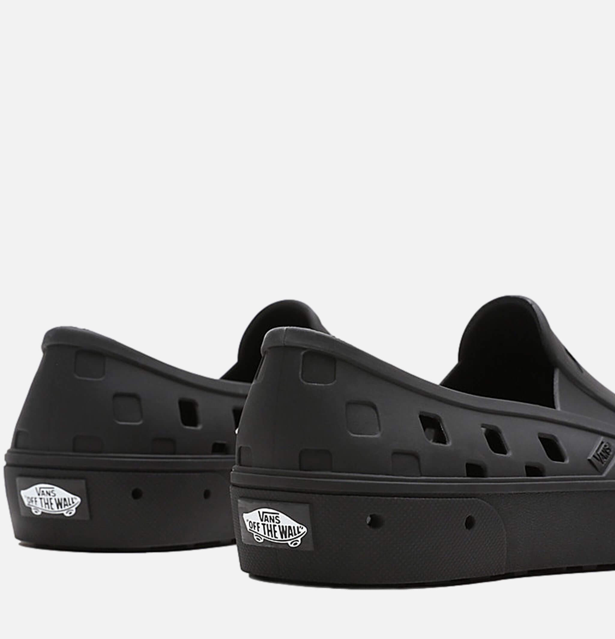 Vans Slip On Trek Black