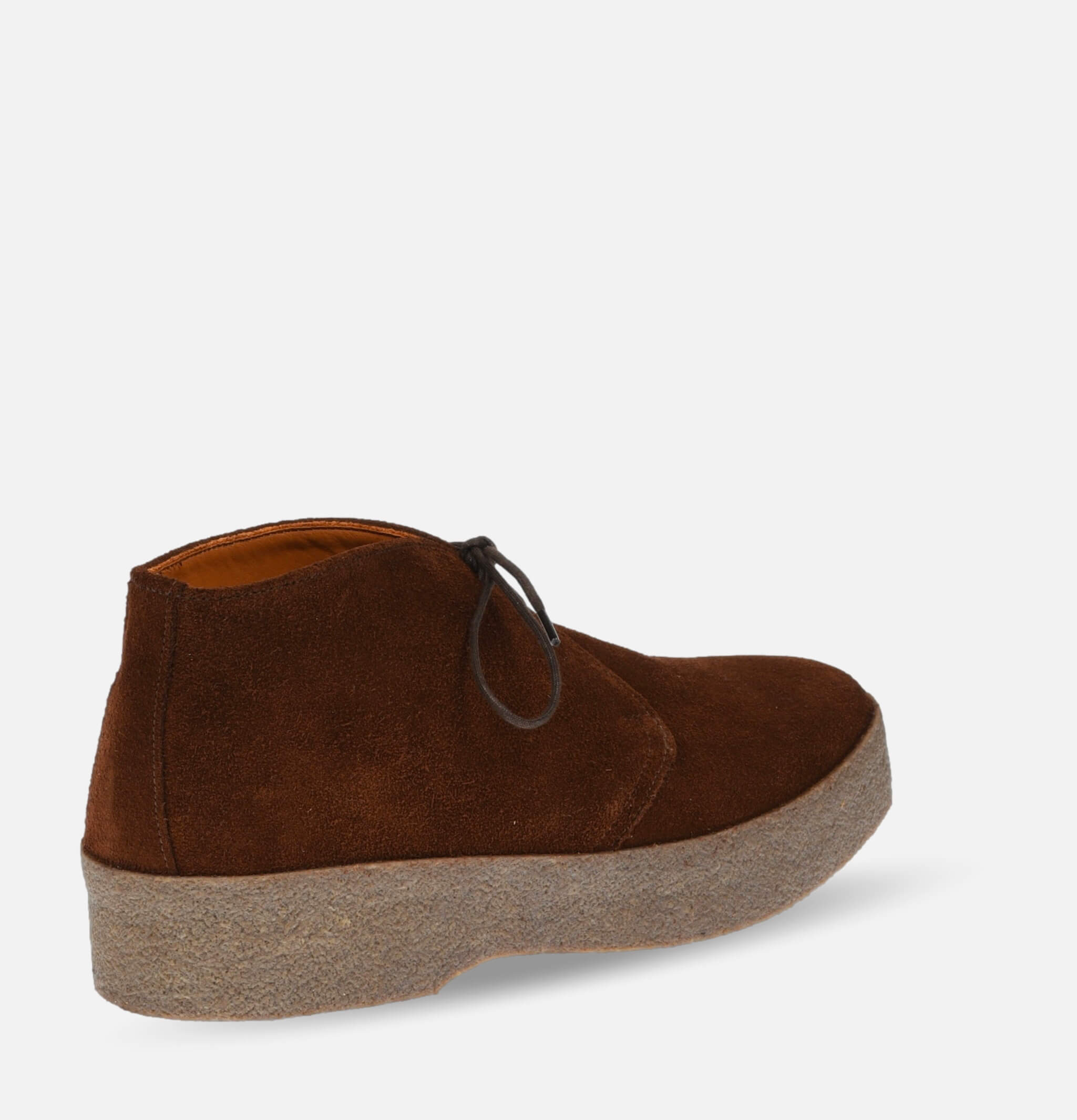 Playboy Shoes Scandinavia - The Original Playboy Chukka in cognac suede.  Steve McQueen's favorite both on and off screen back in the days. The King  of Cool will always be a defining