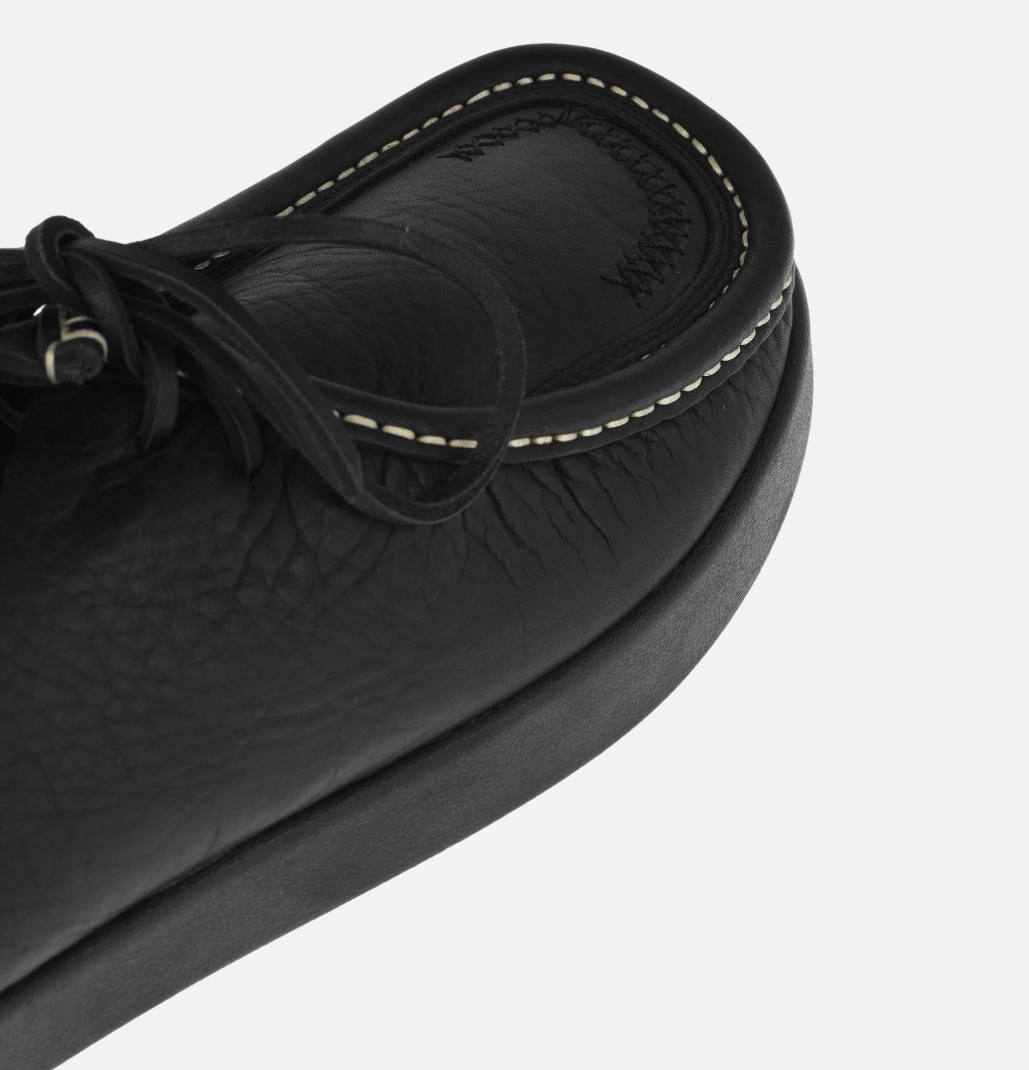 Yogi Willard Shoes Black