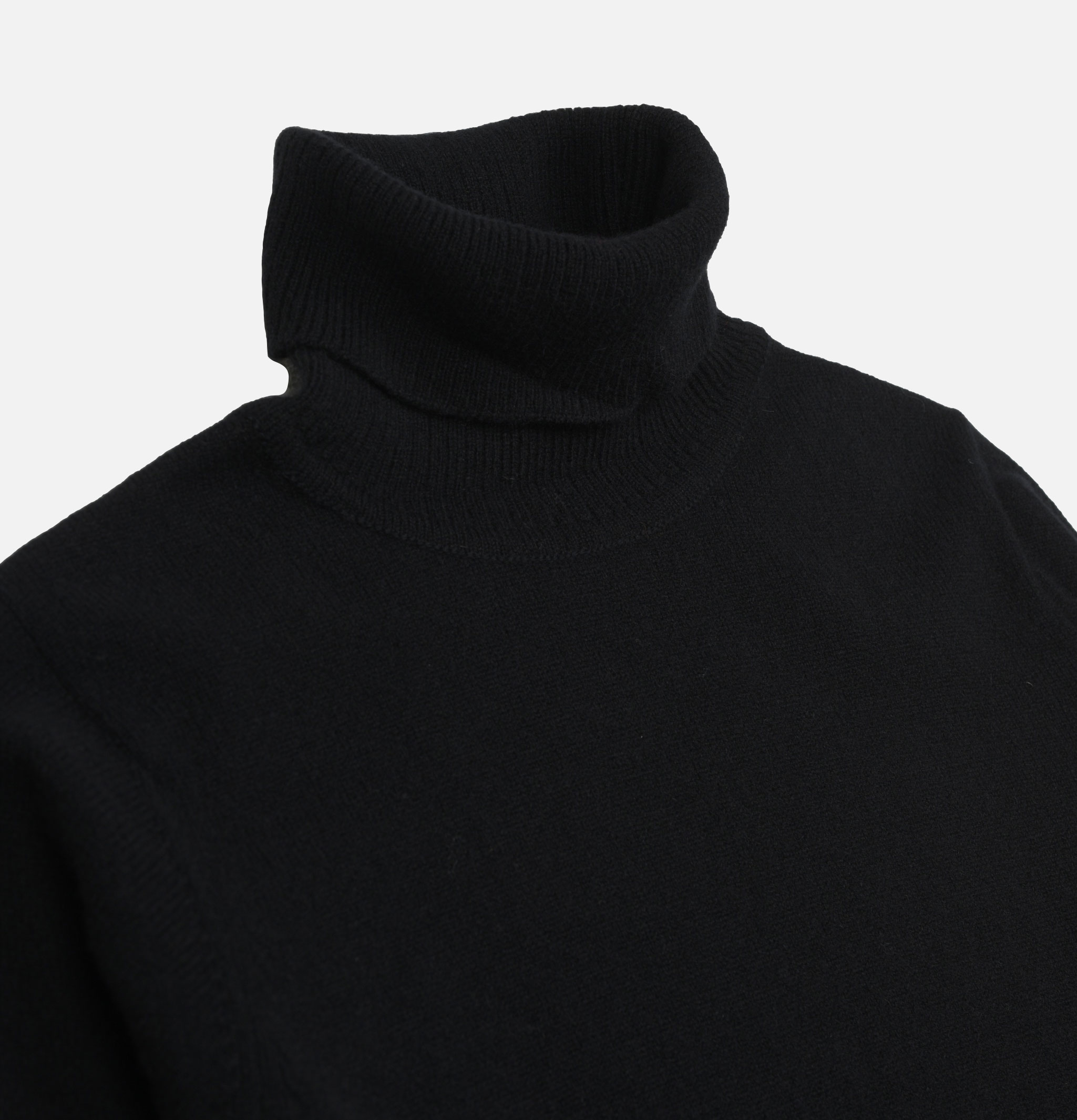 Pull William Lockie Col Roulé Black.