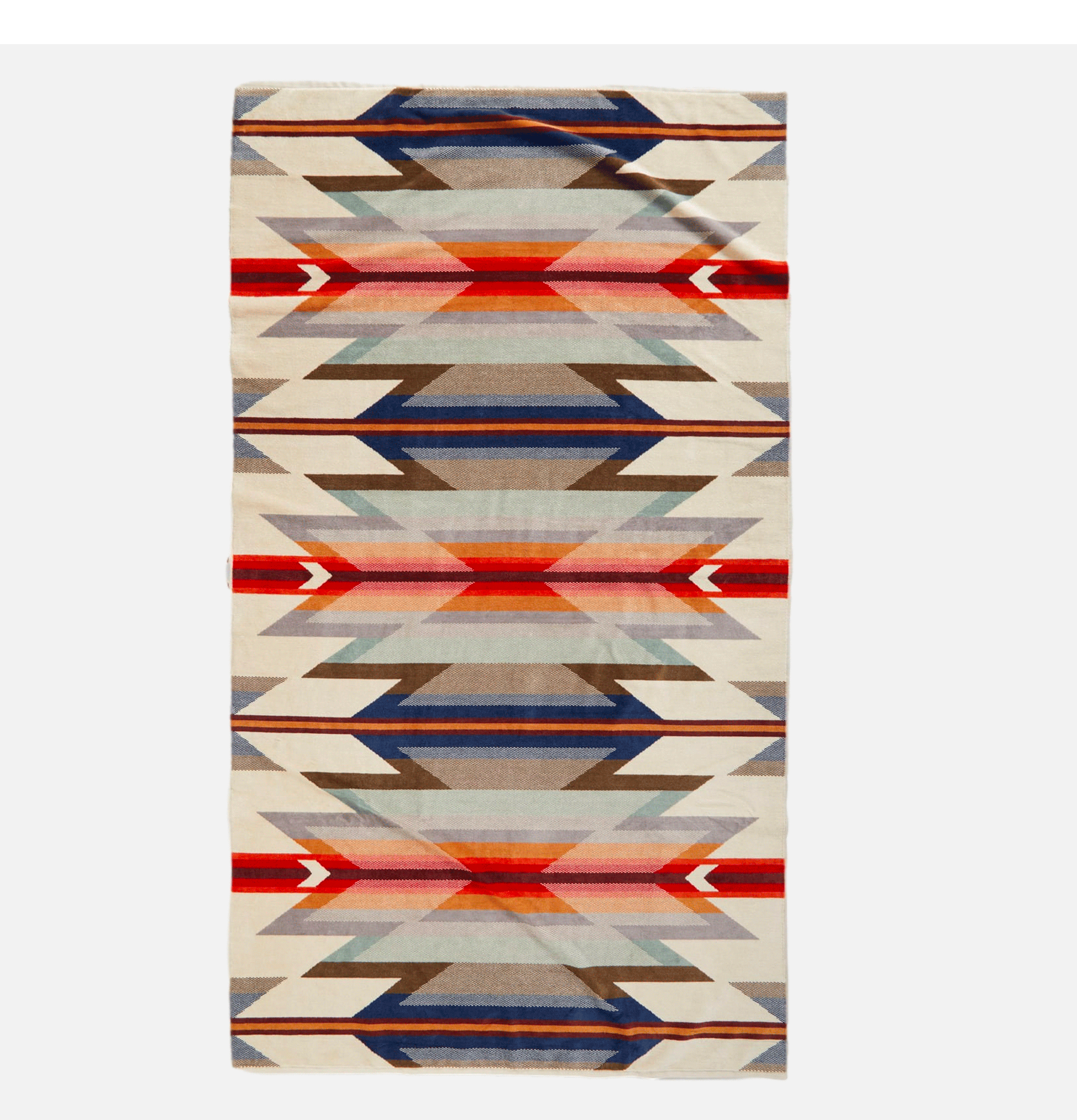 Oversized Jacquard Towel WYETH
