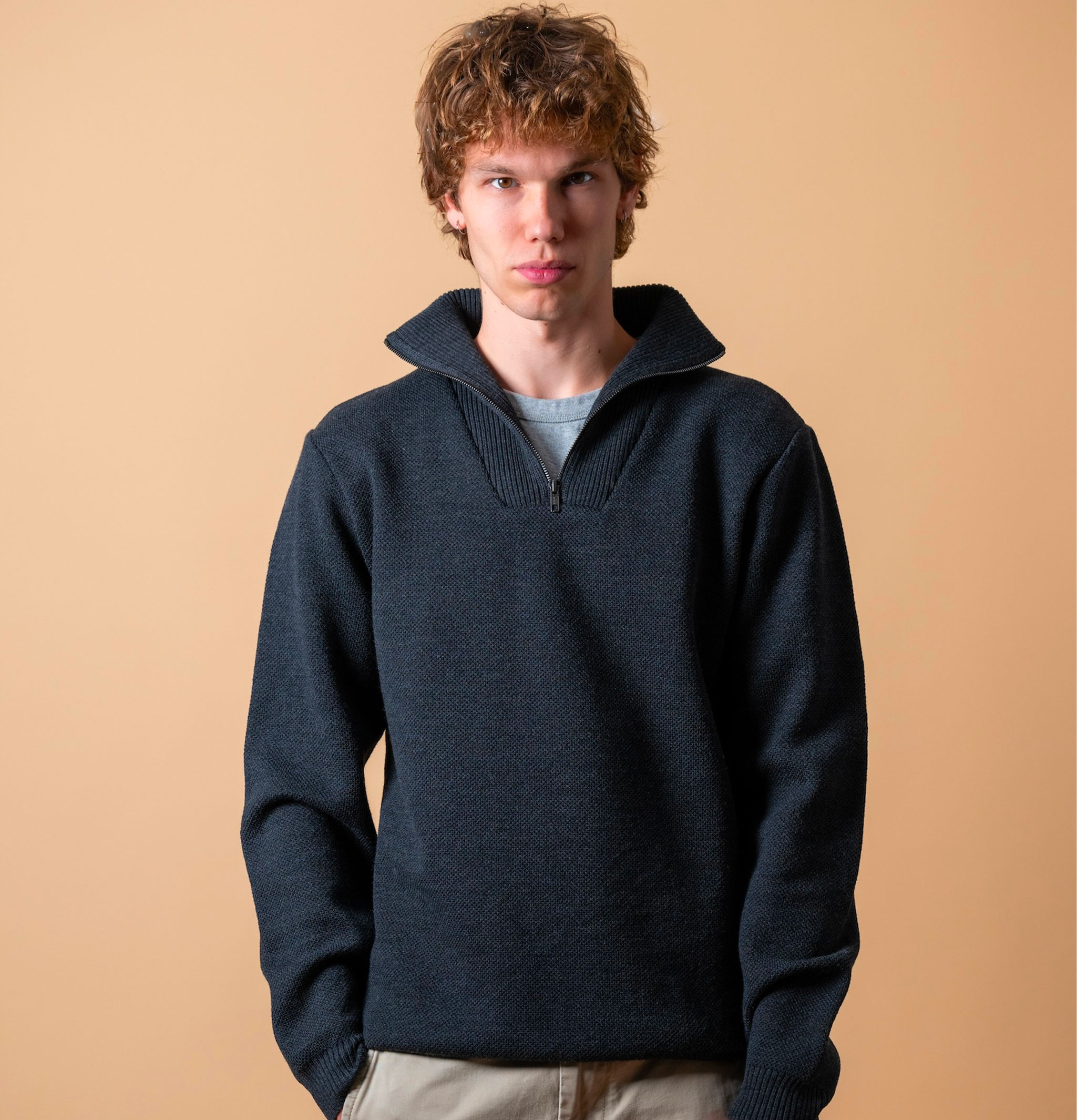 Nitto Youri Trucker Anthracite Grey