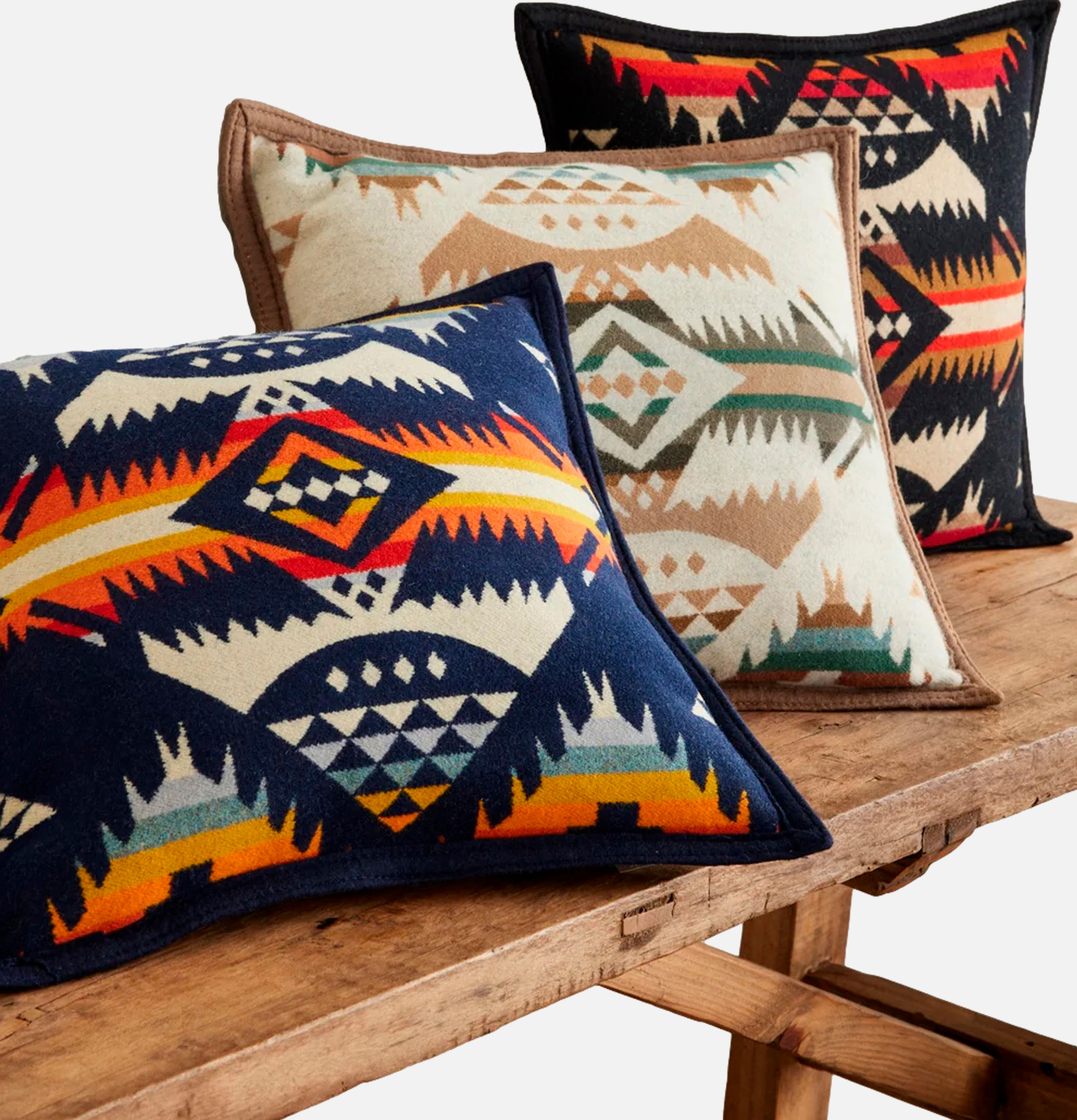 Pendleton Jacquard Pillow Nehalem Navy