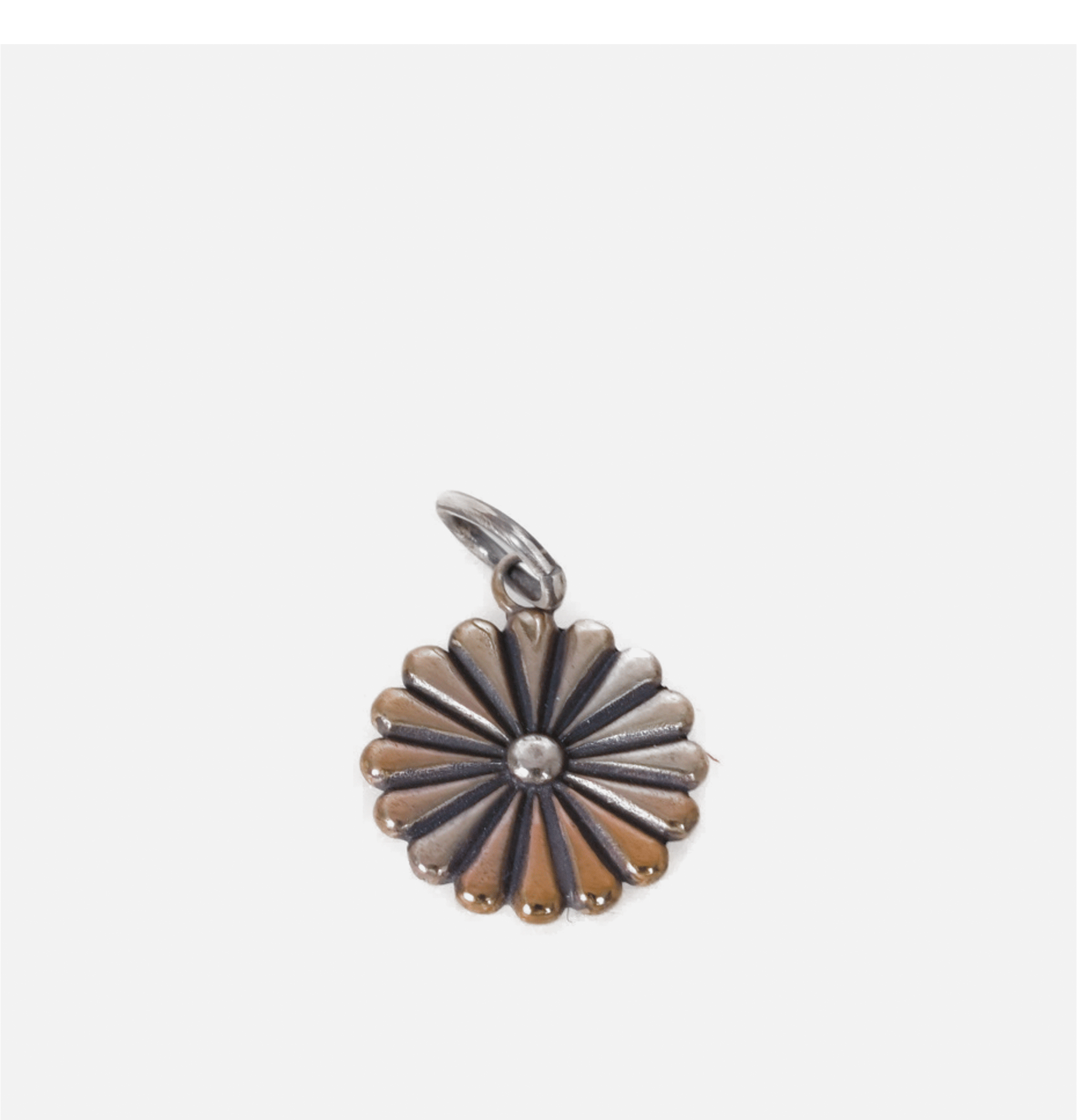 Kobashi Studio Kikumon Charm Brass S