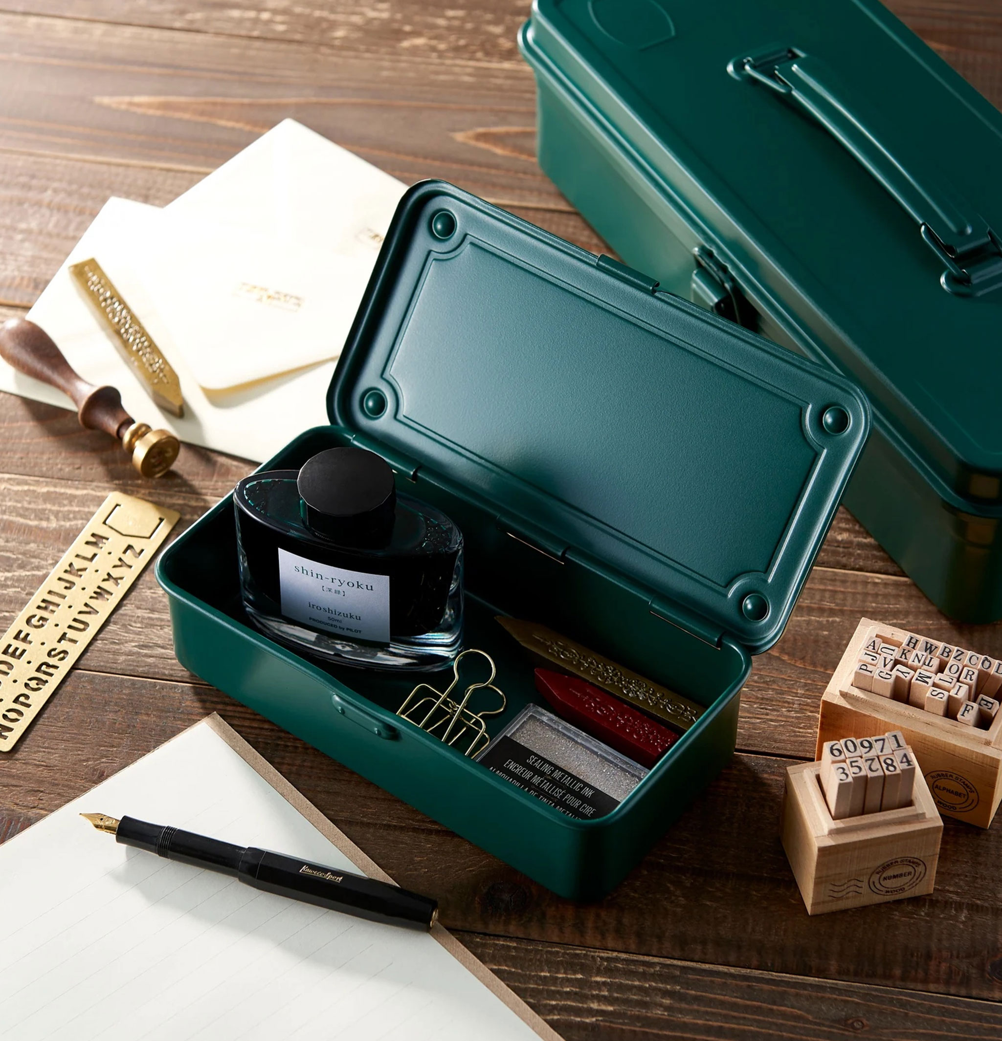 Toyo Steel Trunk Shape Toolbox T320 Antique Green