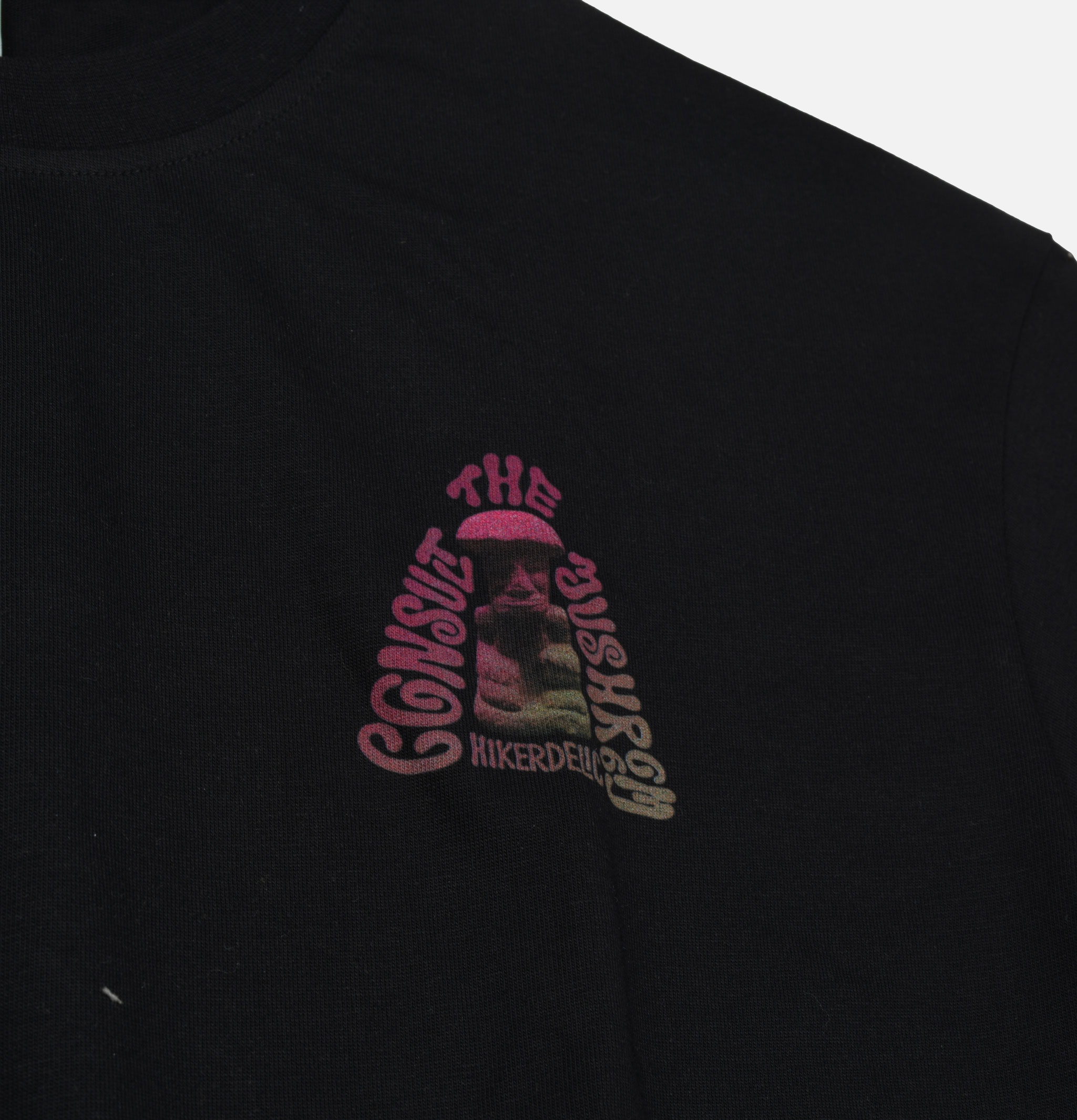 Hikerdelic Consult The Mushroom Tee Black