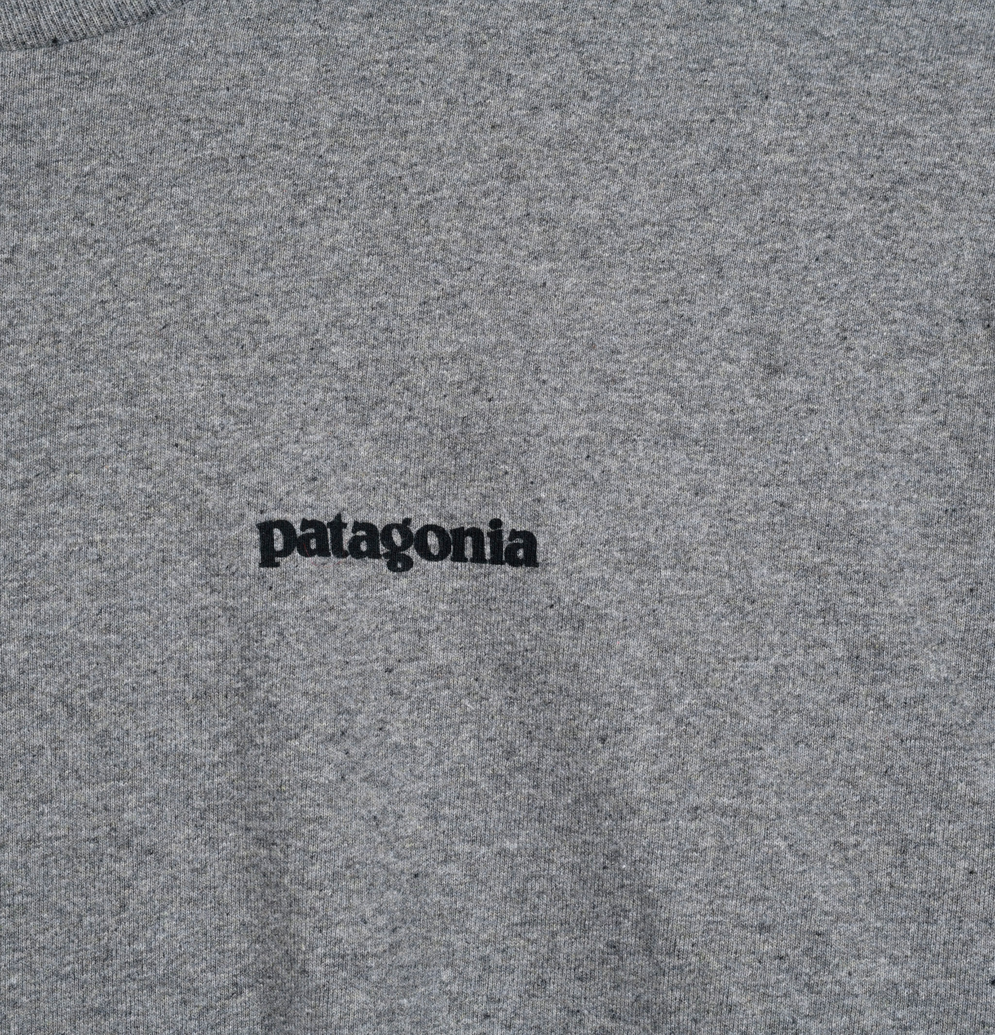 Patagonia T-Shirt P6 Logo Grey
