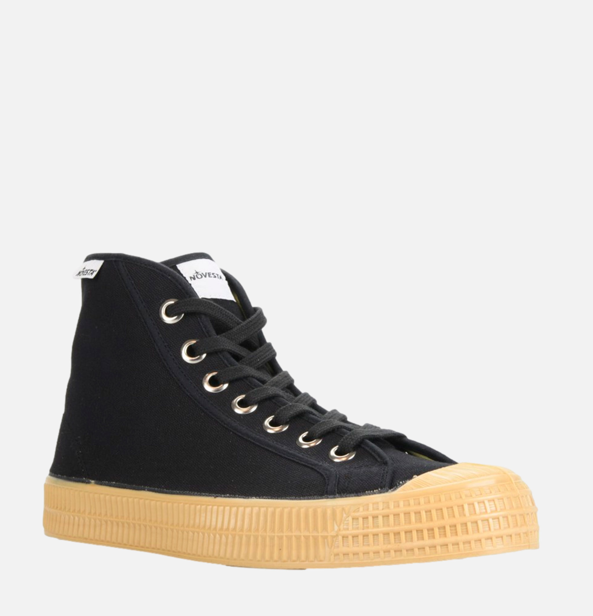 Novesta Star Dribble Black Gum