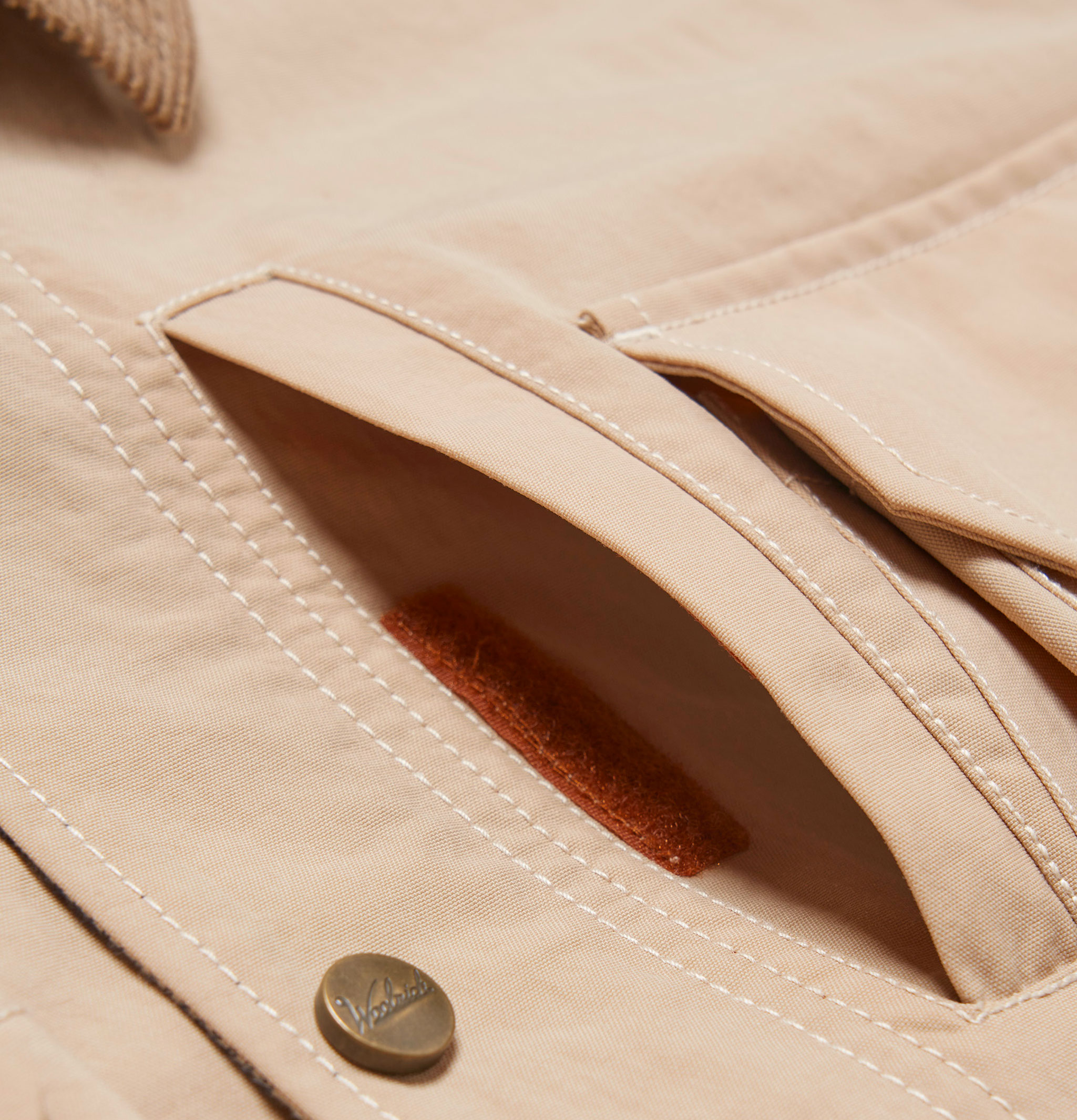 Woolrich Recycle Nylon Oxford Jacket Beige