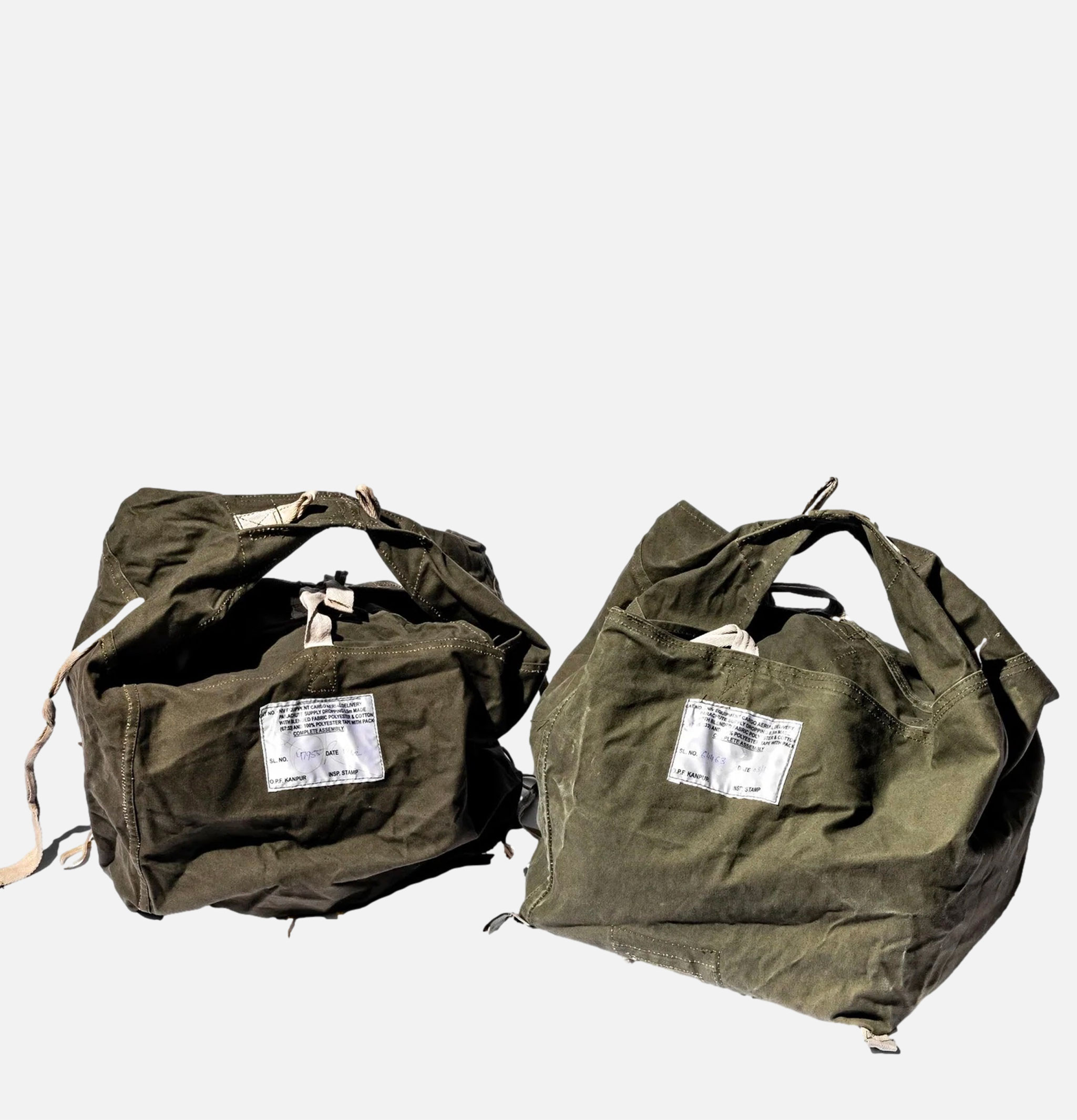 PUEBCO Parachute Square Bag Olive