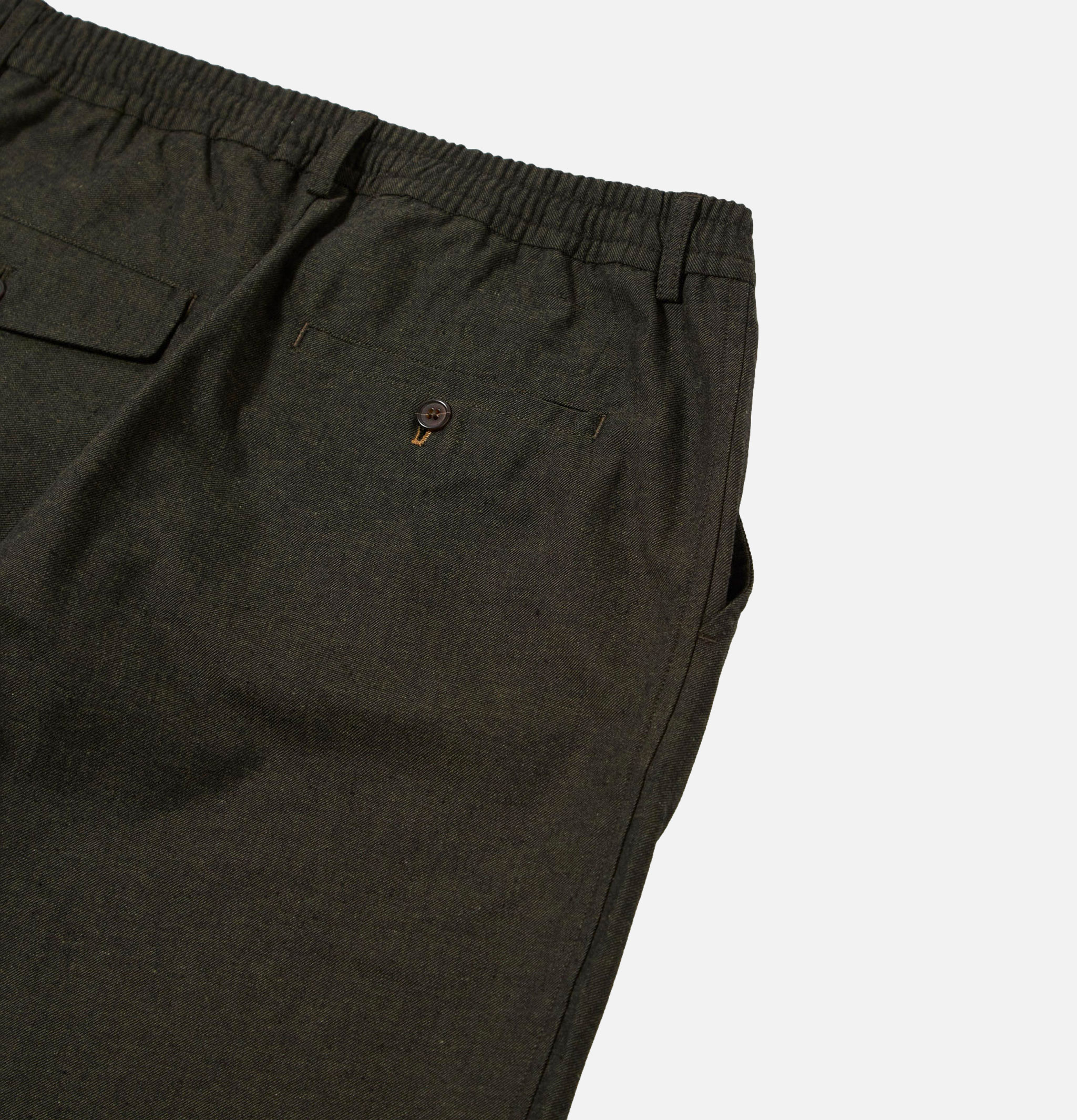 Pleated Track Lucca Suiting Olive