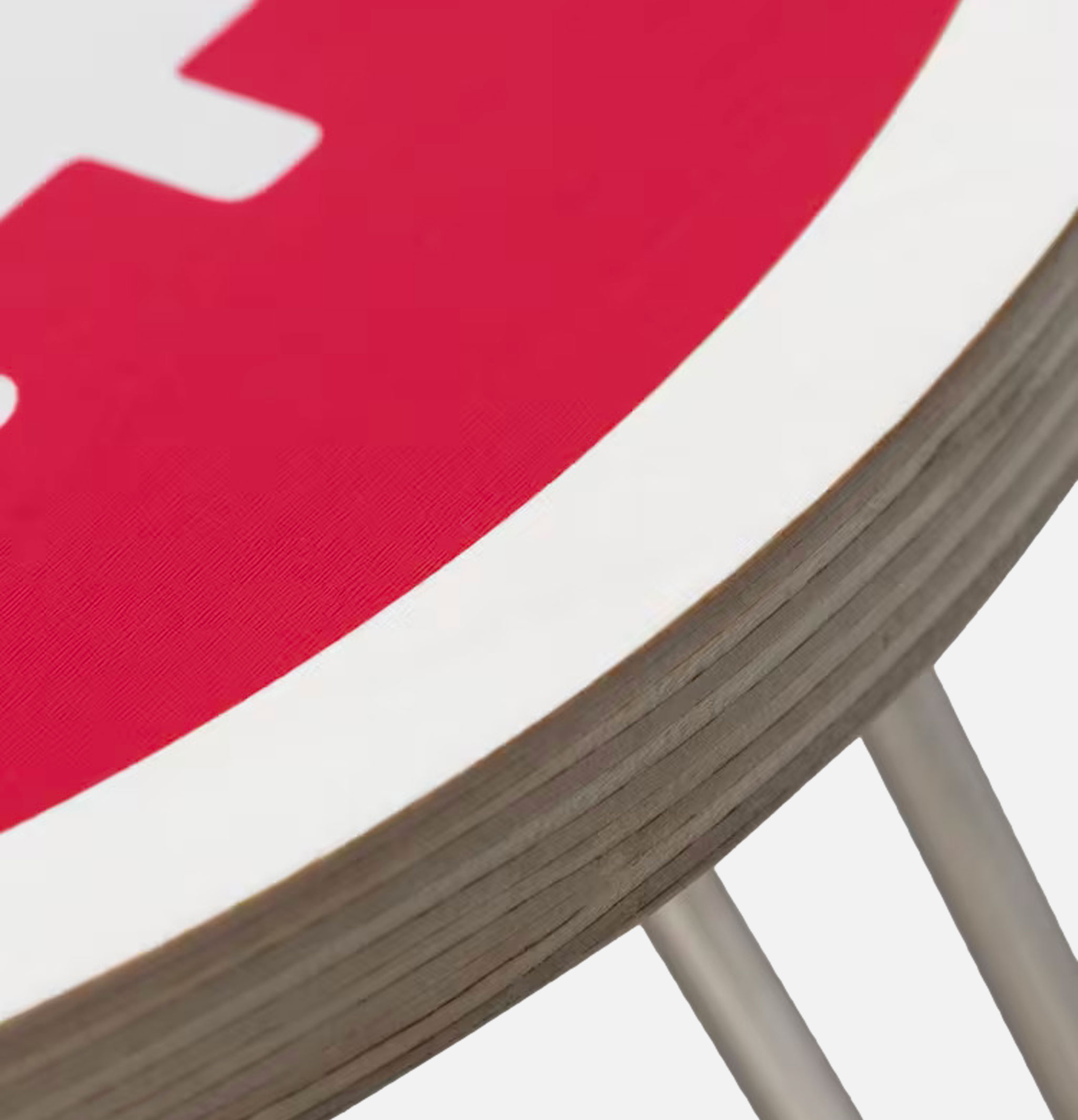 Heart Folding Table Scarlet