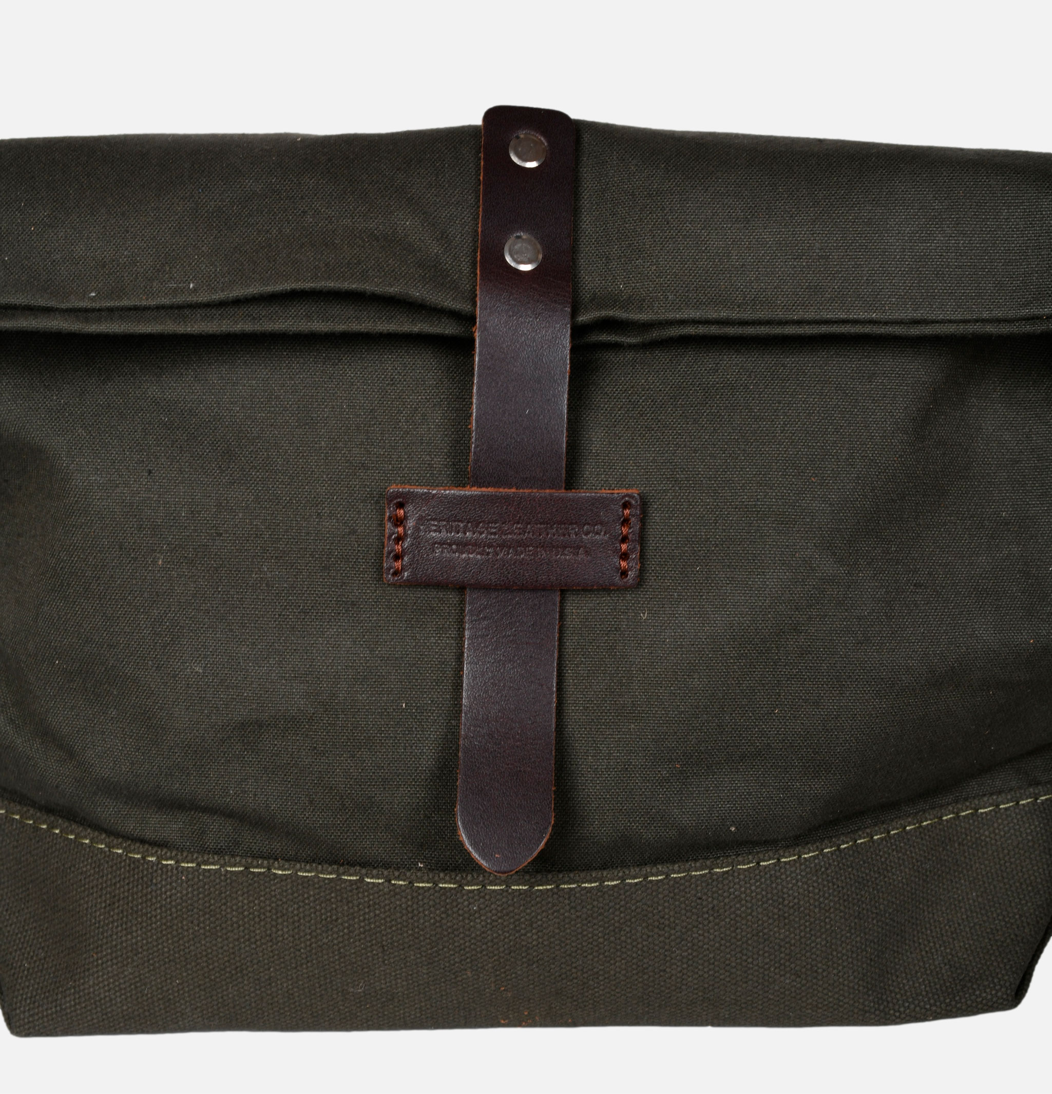 S.t Pouch Olive