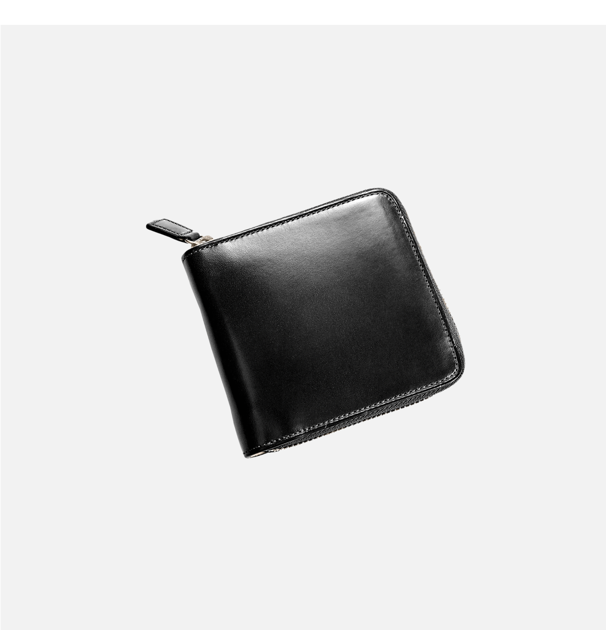 Square Zip Wallet in leather from Il Bussetto.