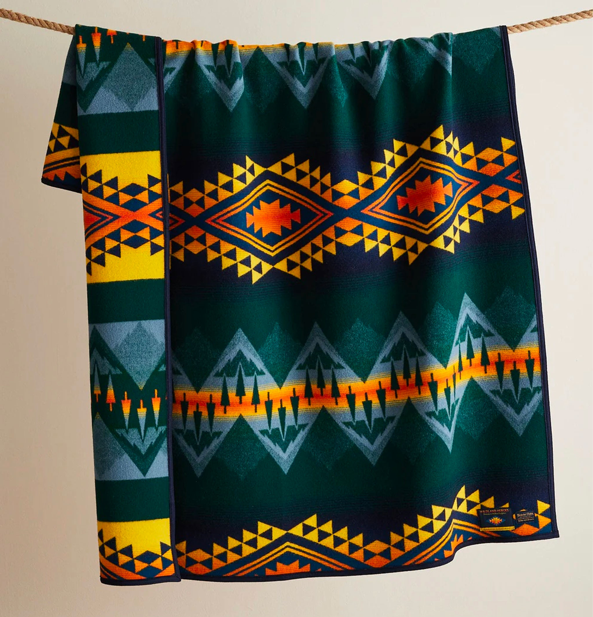 Pendleton Napped Jacquard Wildl Dress