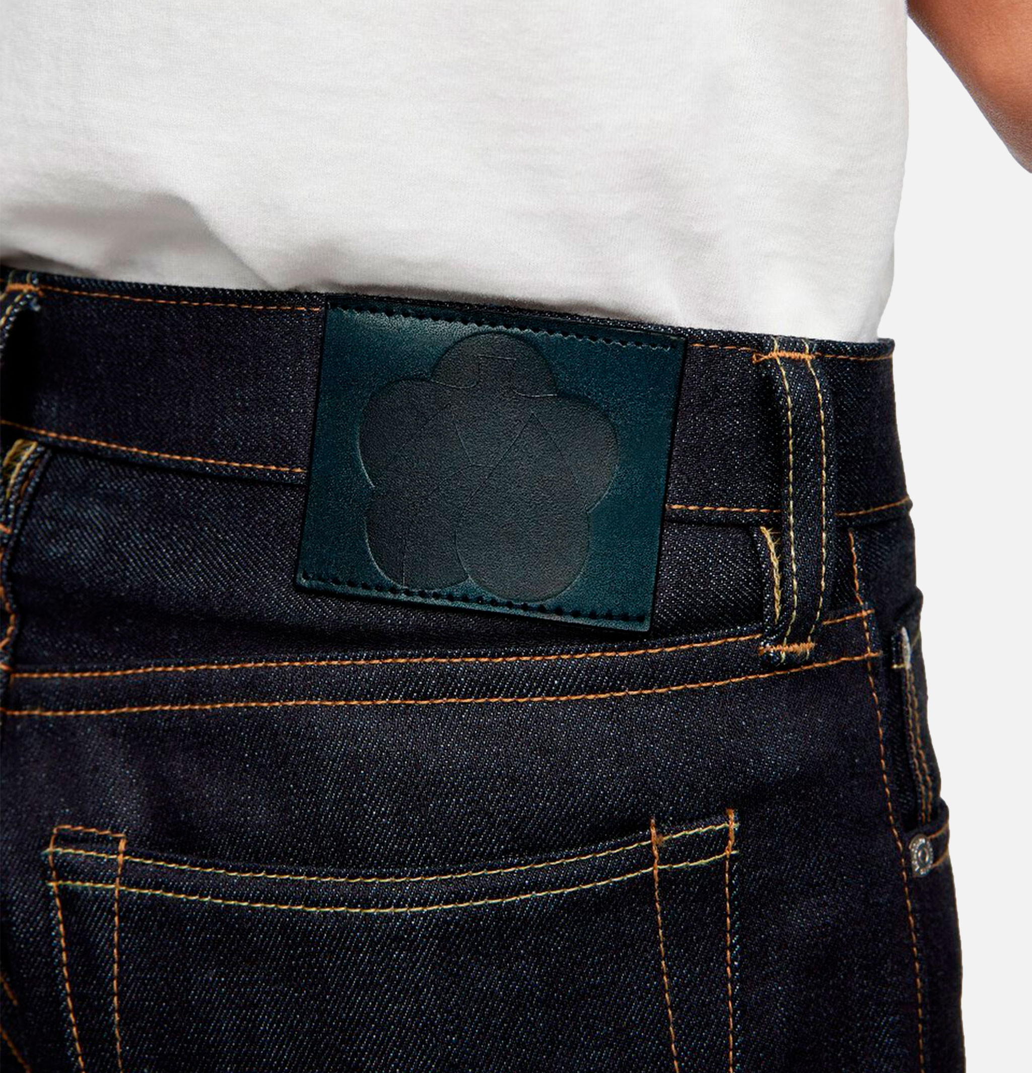 Jean 200 Standard Tapered 14.7