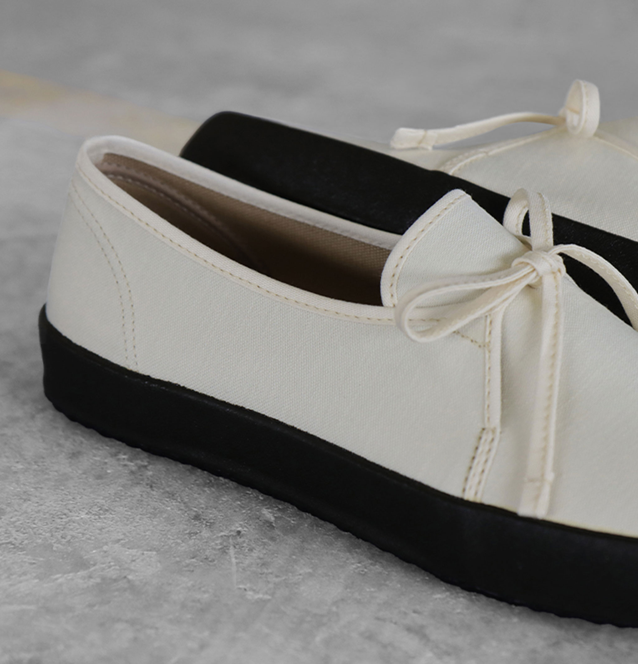 Moonstar Folksy Ivory