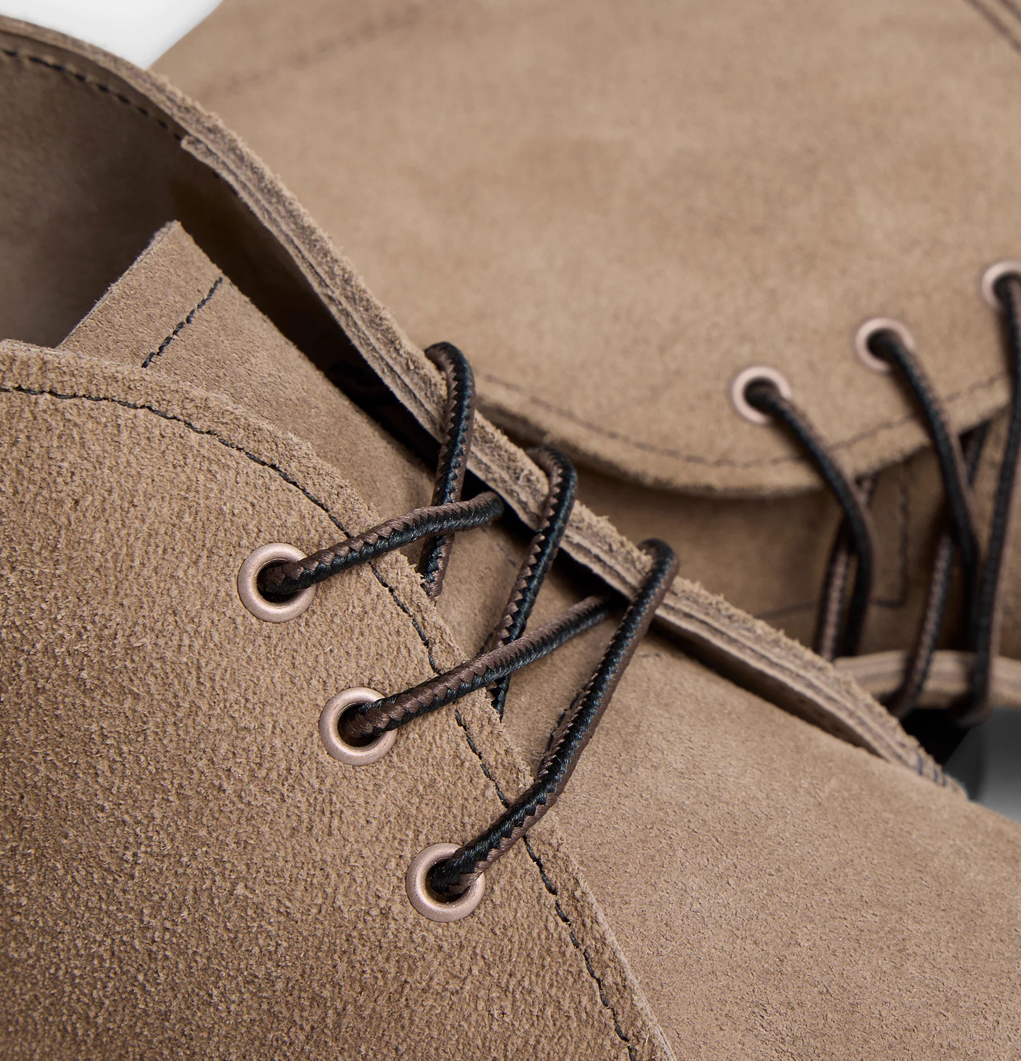 Red Wing Weekender Chukka Sandstone