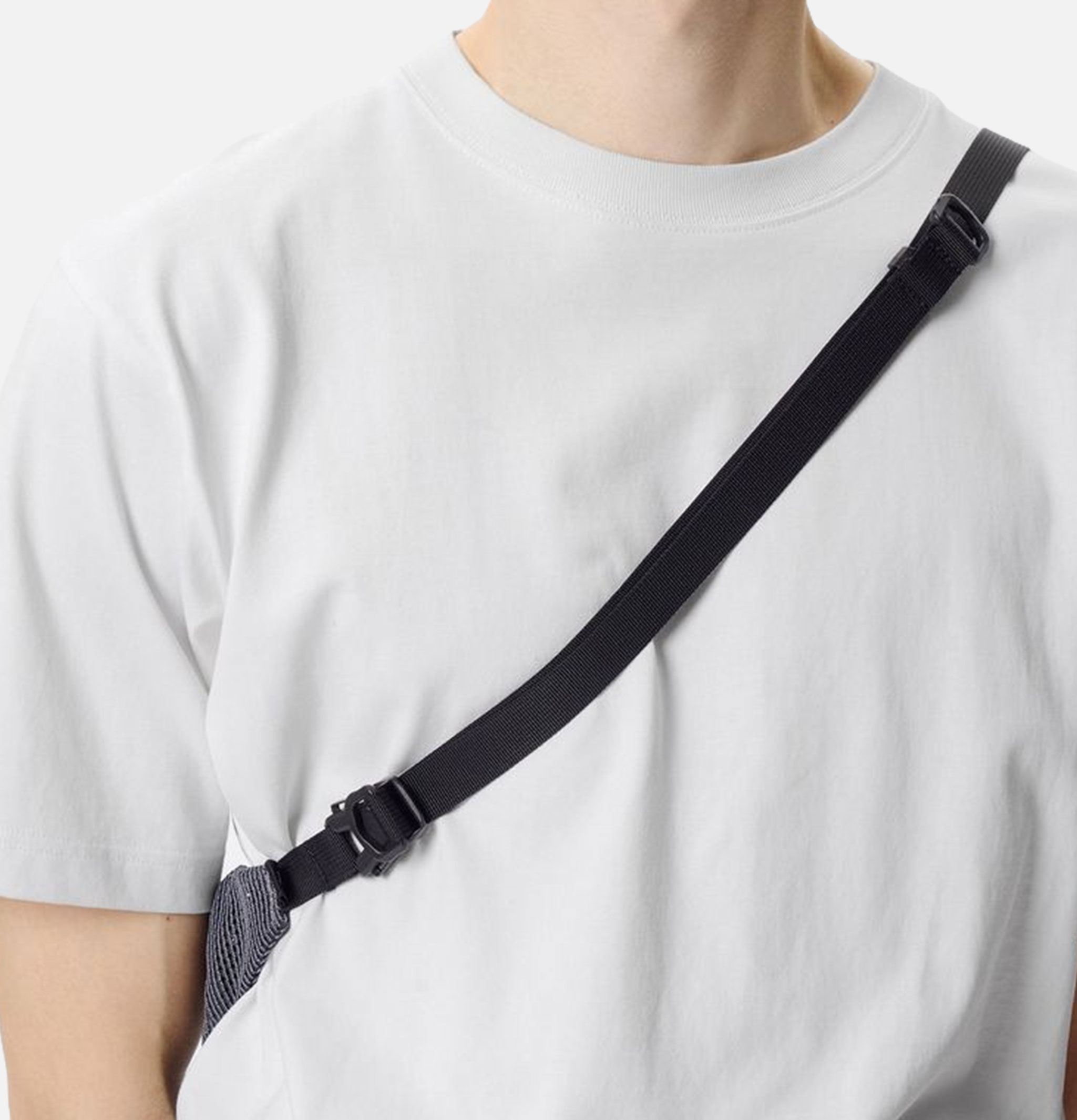 Goldwin Tonalith Black Mesh Bag