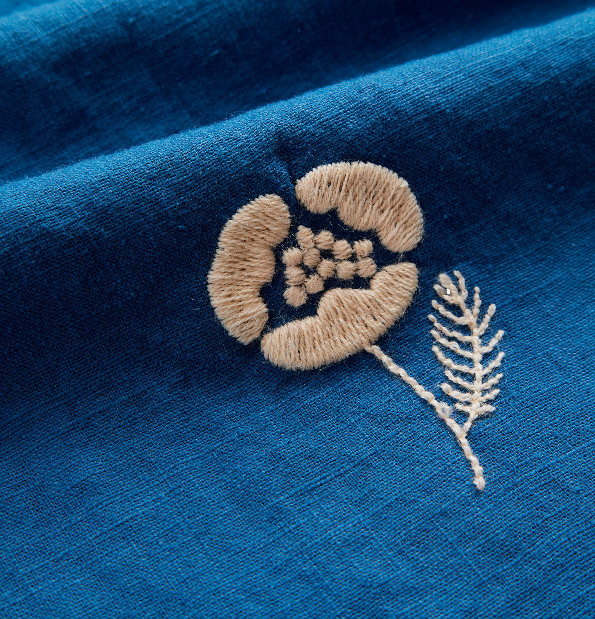 Portuguese Flannel Embroidery Nature Ramie Blue