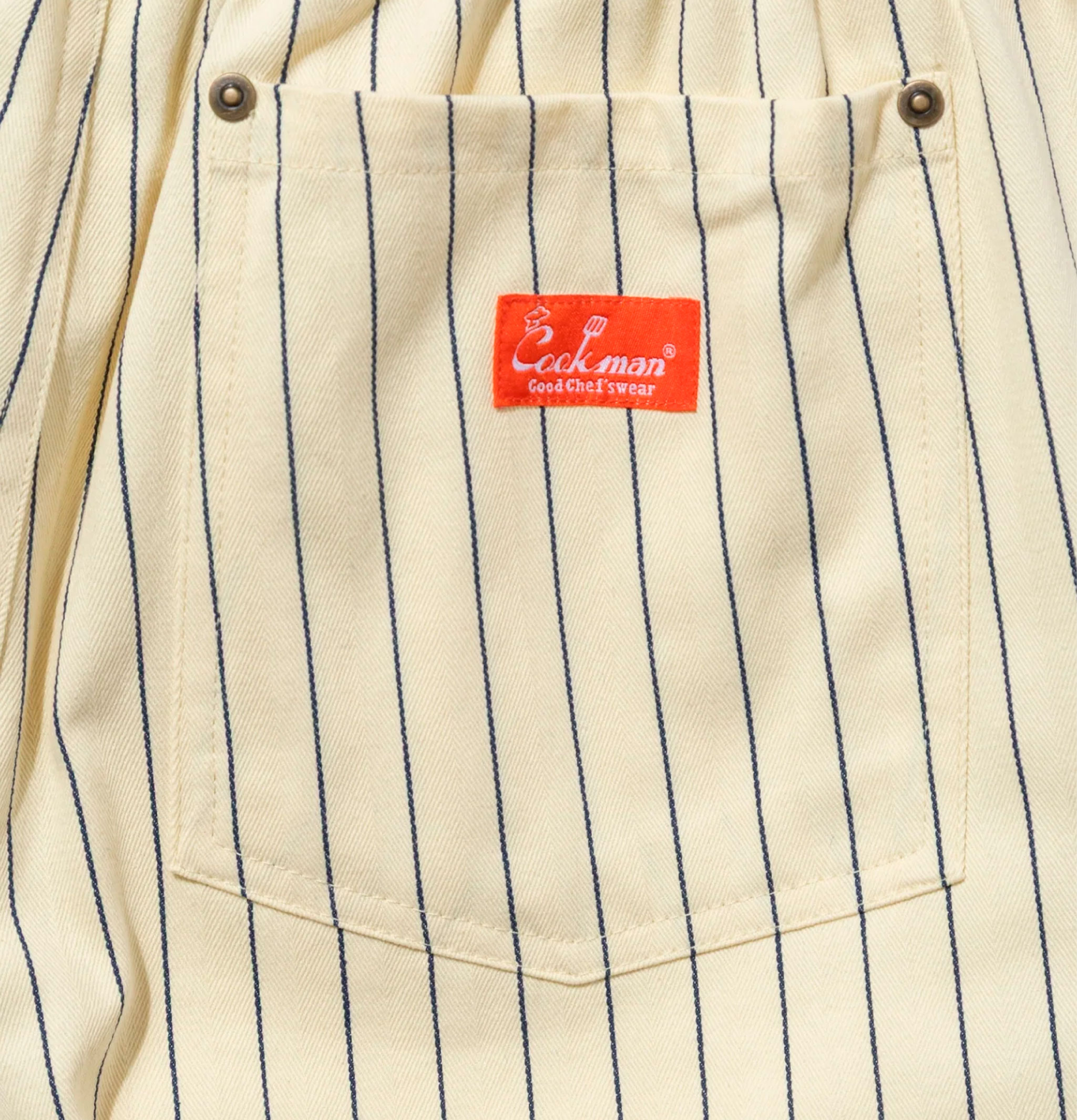 Cookman Short Front Pocket Cream
