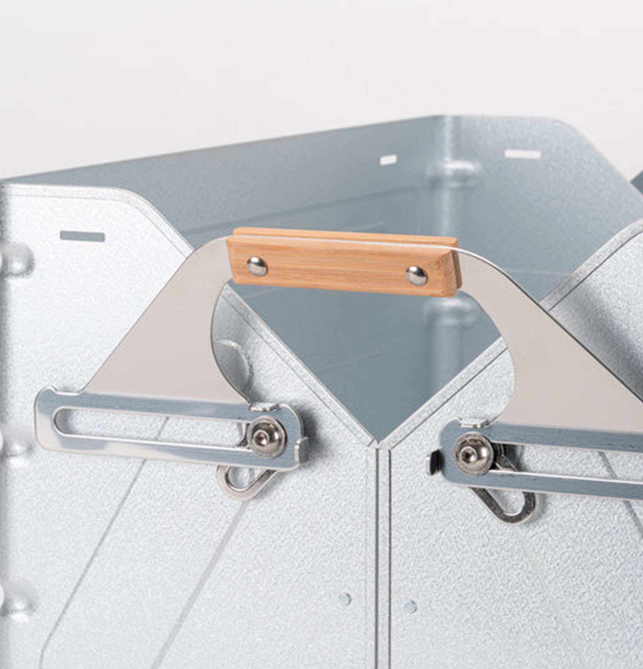 Snow Peak Stacking Shelf Container 50 Silver