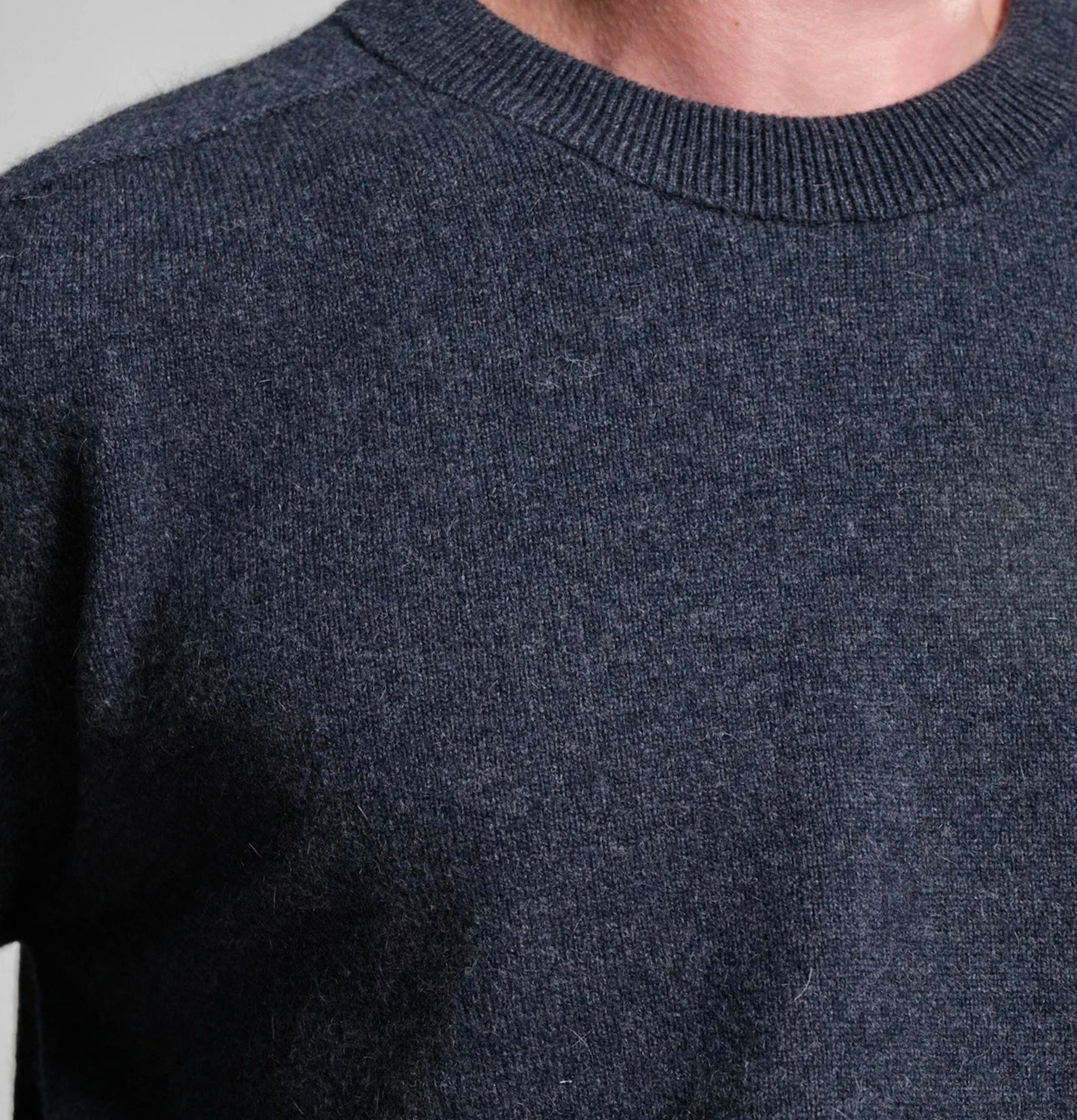 Nitto Knitwear Armen Round-Neck Sweater Navy Mix
