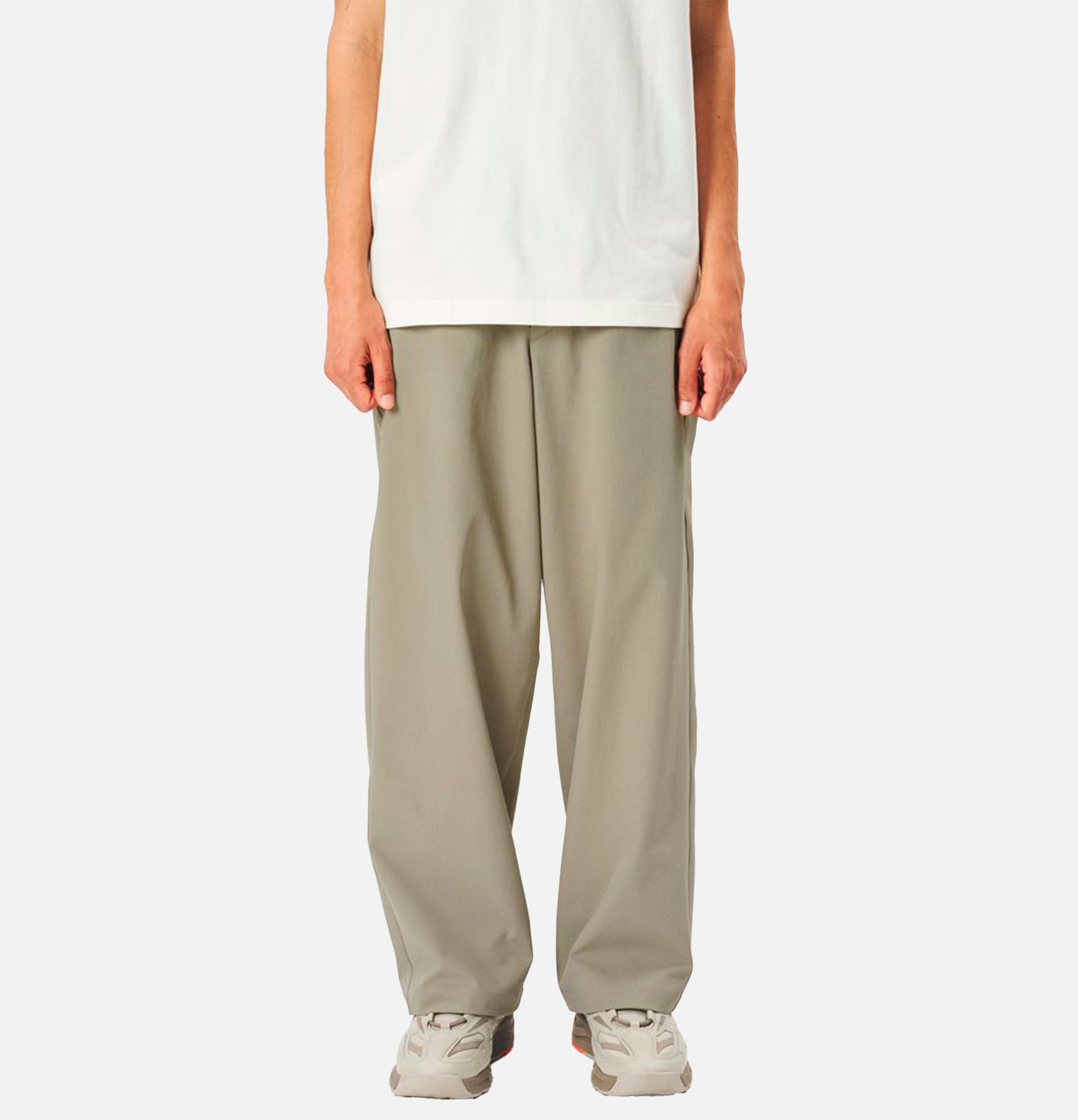 Goldwin Baggy Straight Black Pants