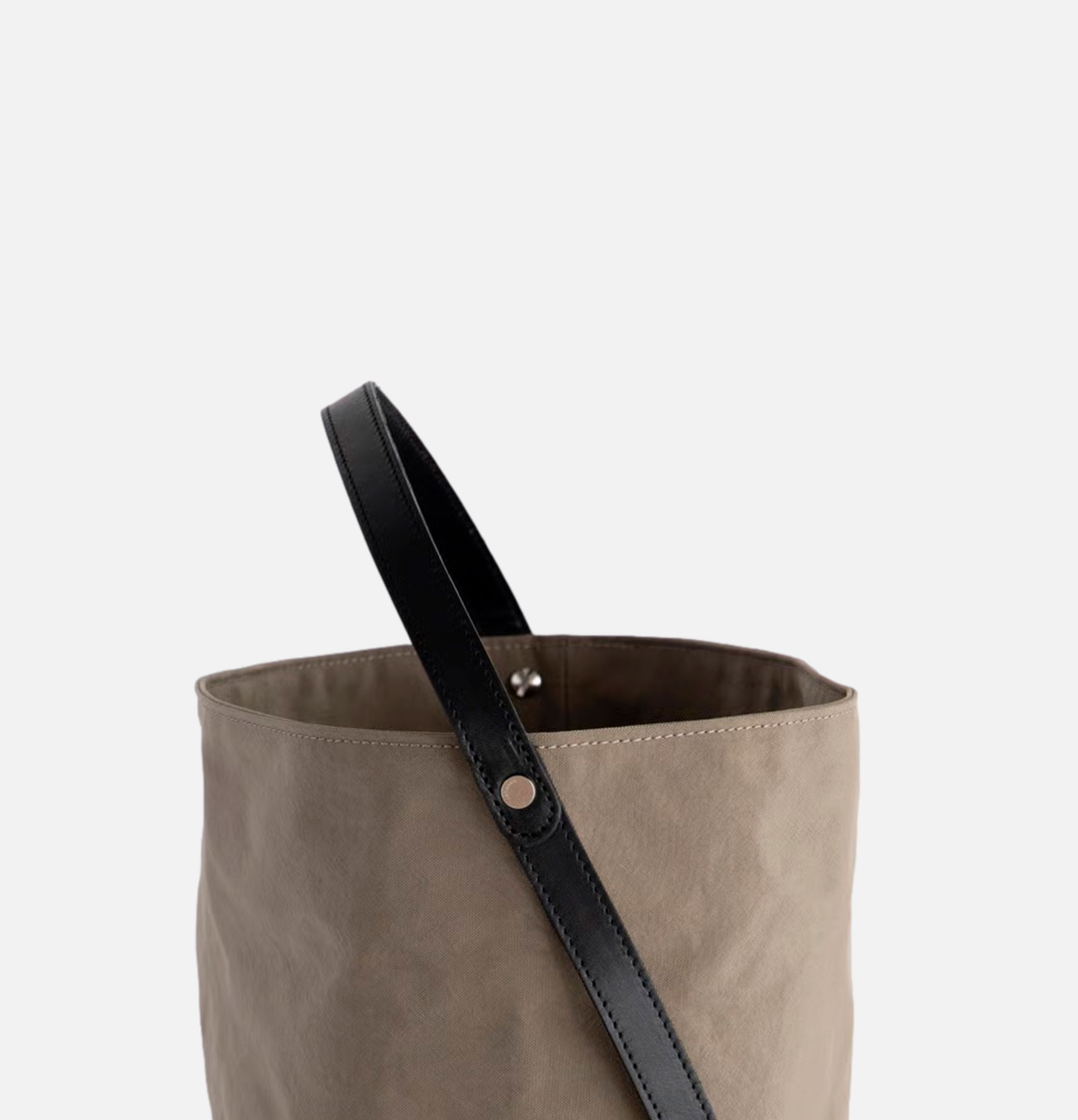 Sac Bucket Urukust Twistloop Medium Gris