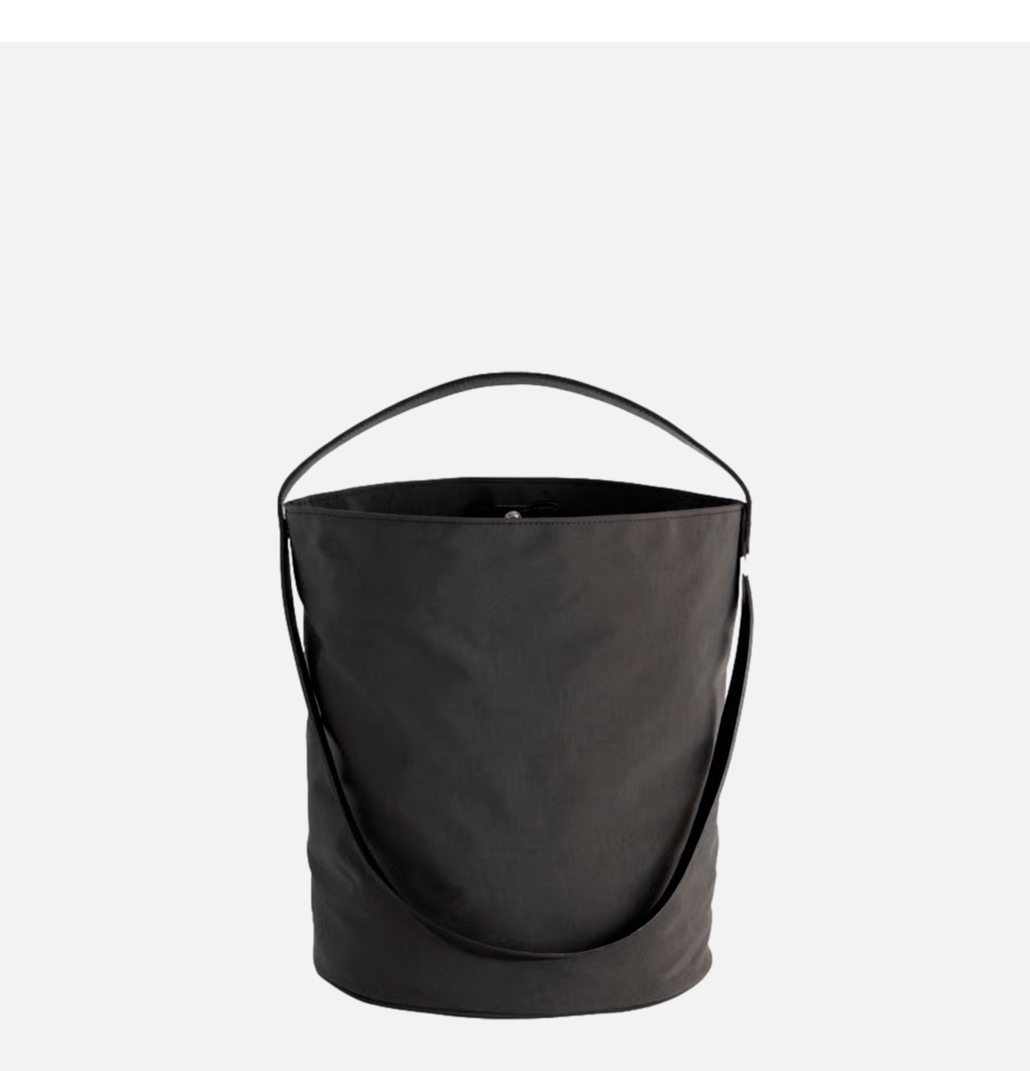 Urukust | Twistloop Medium Bucket Bag Charcoal| Royalcheese Paris